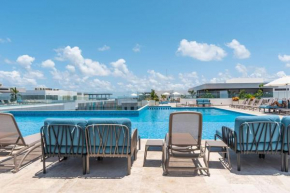 2BR in central location, 100MB wifi, Condo IPANA